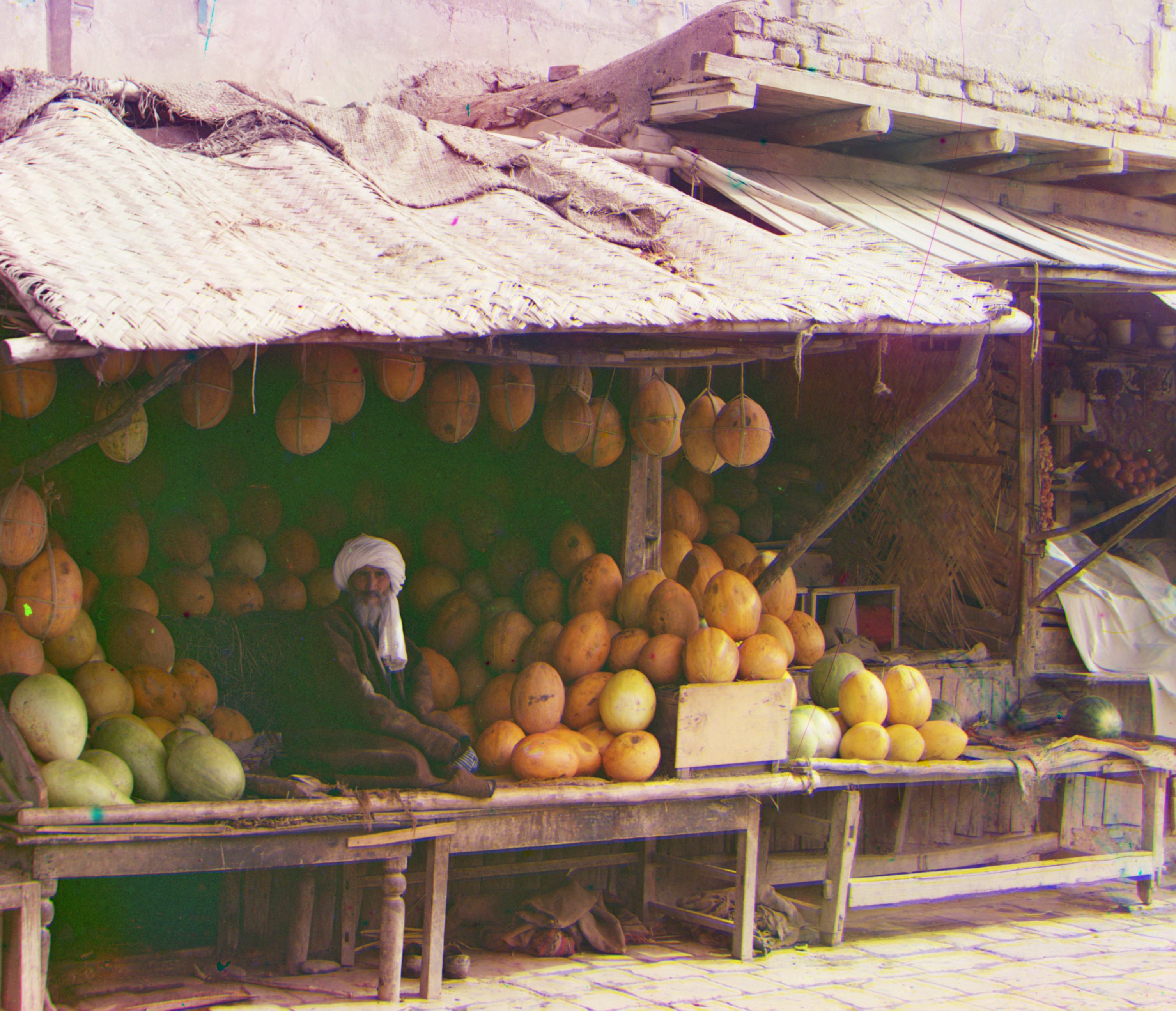 Colorizing the Prokudin-Gorskii photo collection